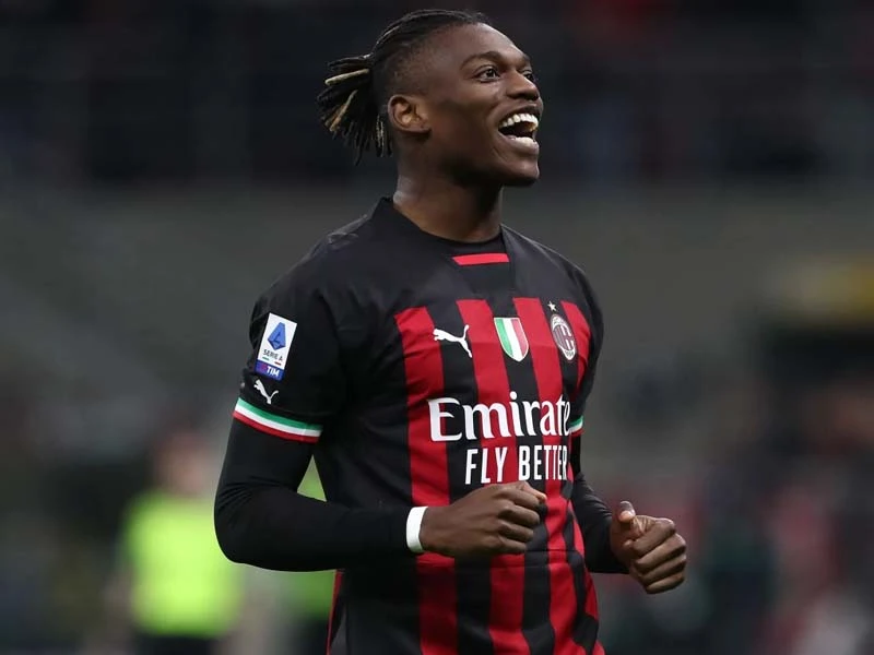 Rafael Leao sẽ ở lại CLB AC Milan đến mùa hè 2028